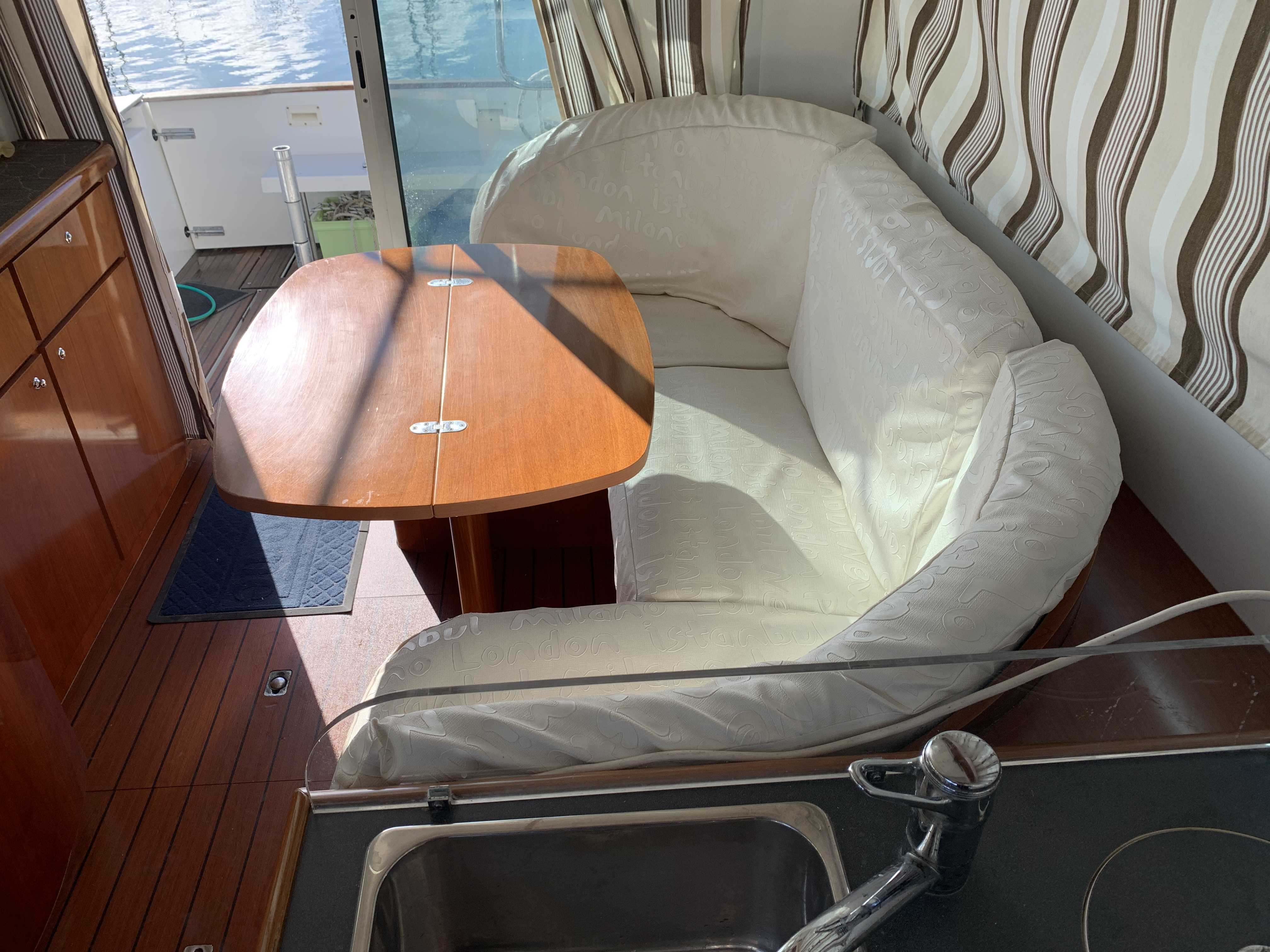 slider 3 BENETEAU ANTARES 9.80